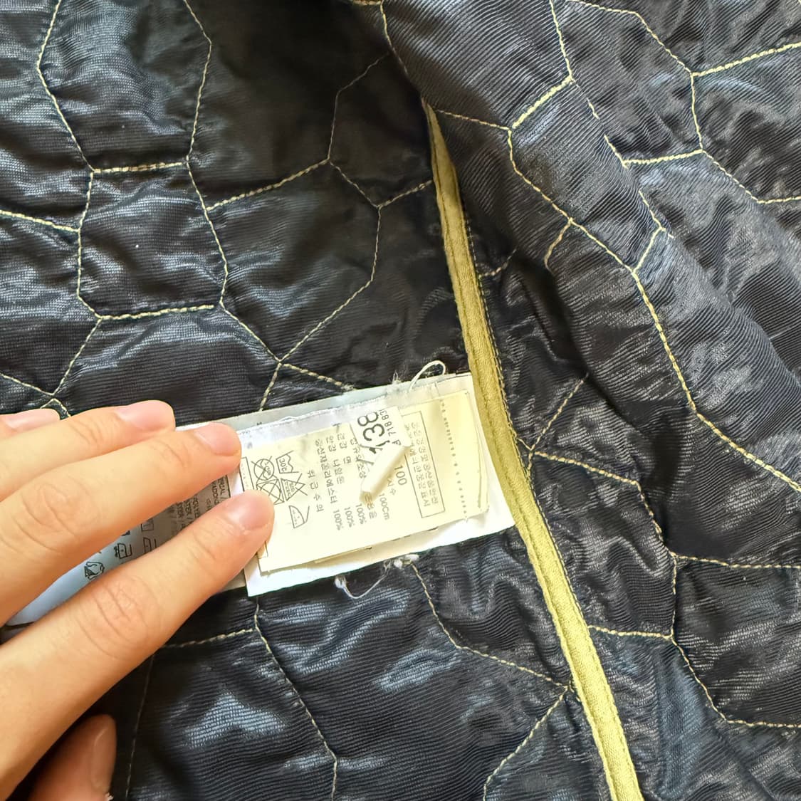 [L] 스톤아일랜드 카키 퀄팅 집업 깔깔이 상품이미지5