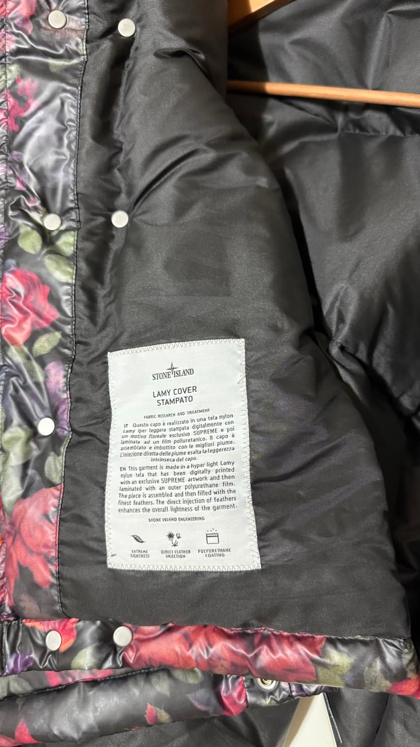 슈프림 × 스톤아일랜드 플라워 패딩 상품이미지6