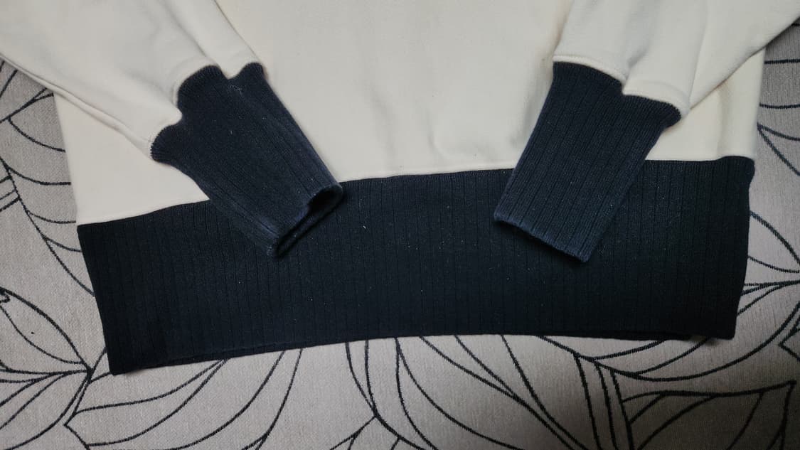 아웃스탠딩 하프집업 스웻셔츠 L사이즈 상품이미지3