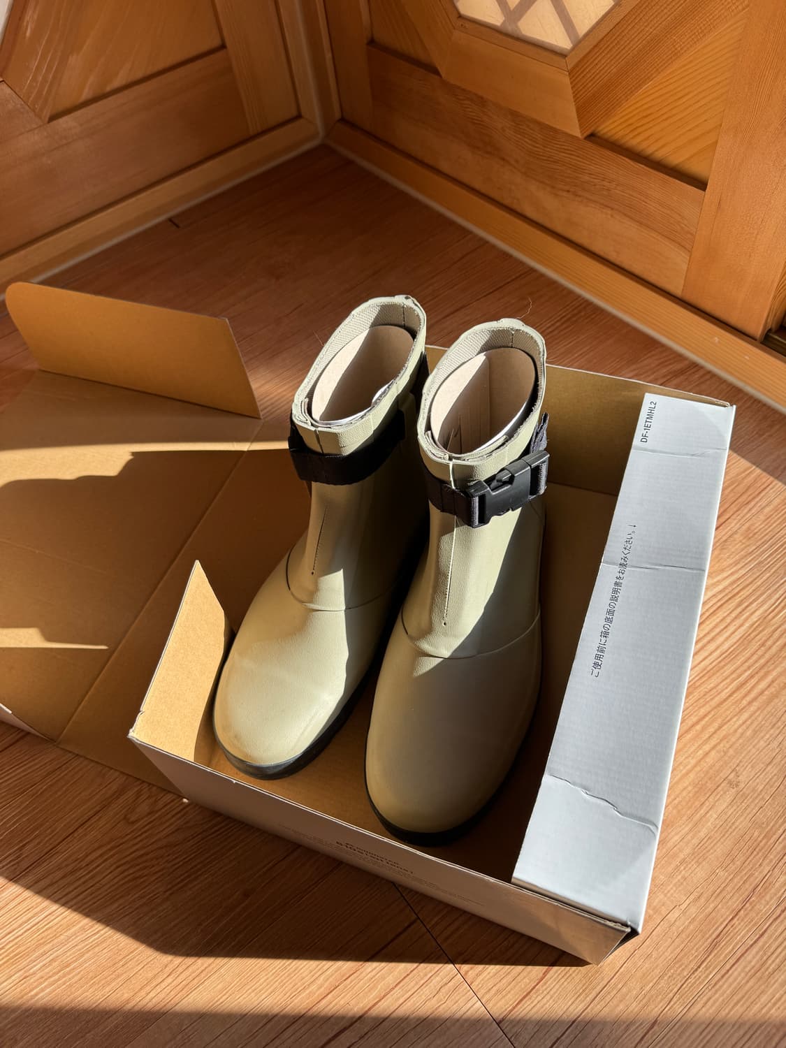 MHL x 문스타 장화 상품이미지1