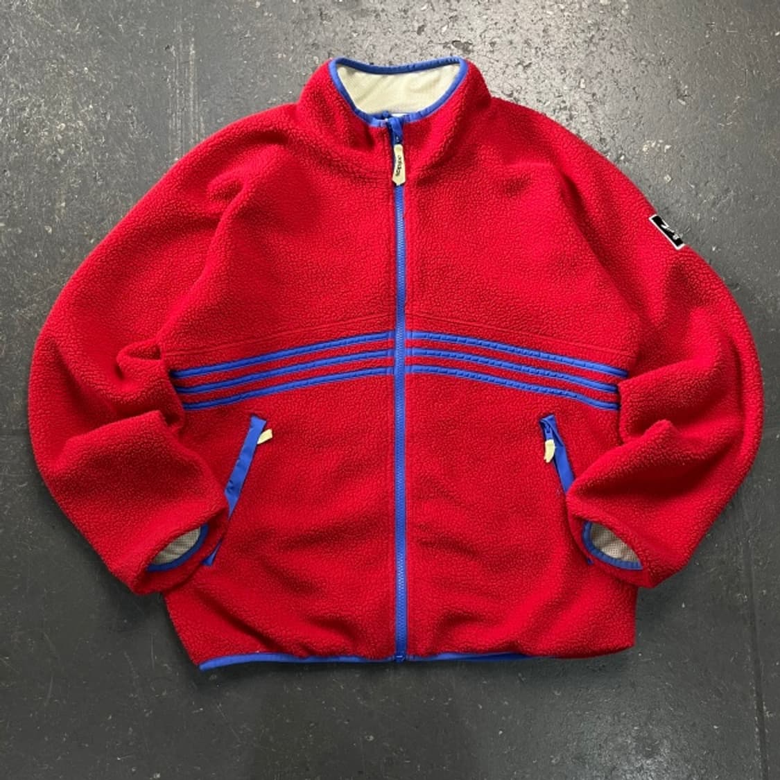 105 아디다스 후리스 상품이미지1