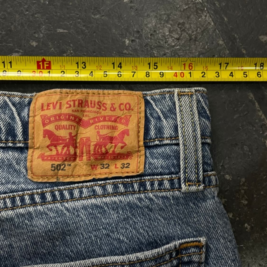 32 리바이스 502 청바지 상품이미지8