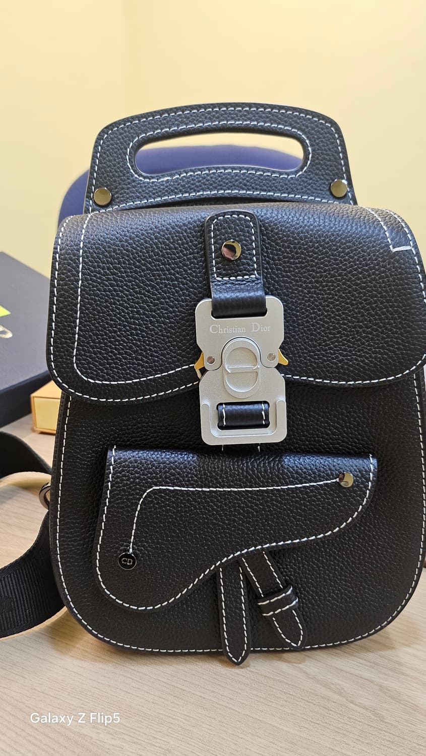 디올갤럽미니슬링백 상품이미지1