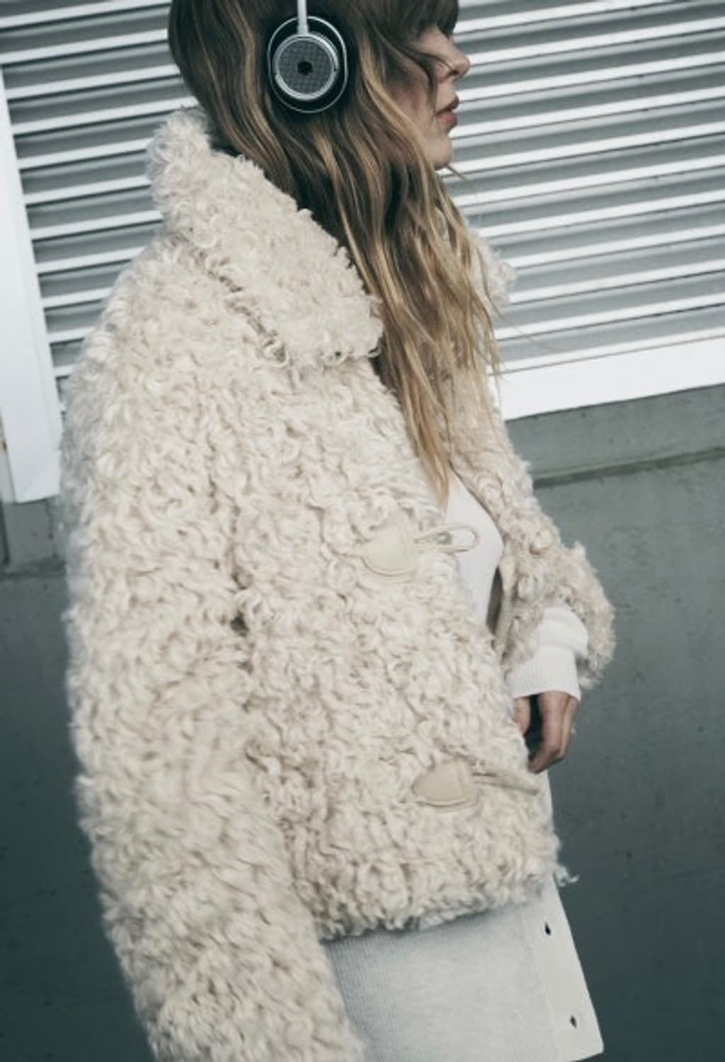 자라 페이크 퍼 크롭 점퍼 XS 상품이미지2