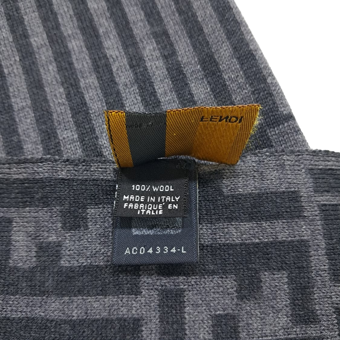 MX370 펜디 이태리판 울 주카 패턴 머플러 상품이미지6