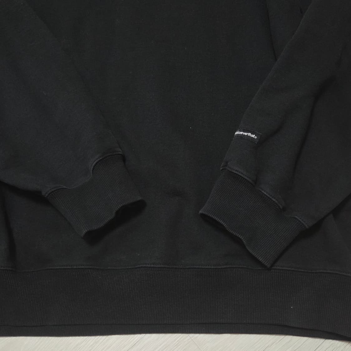 Thisisneverthat 디스이즈네버댓 맨투맨 상품이미지3