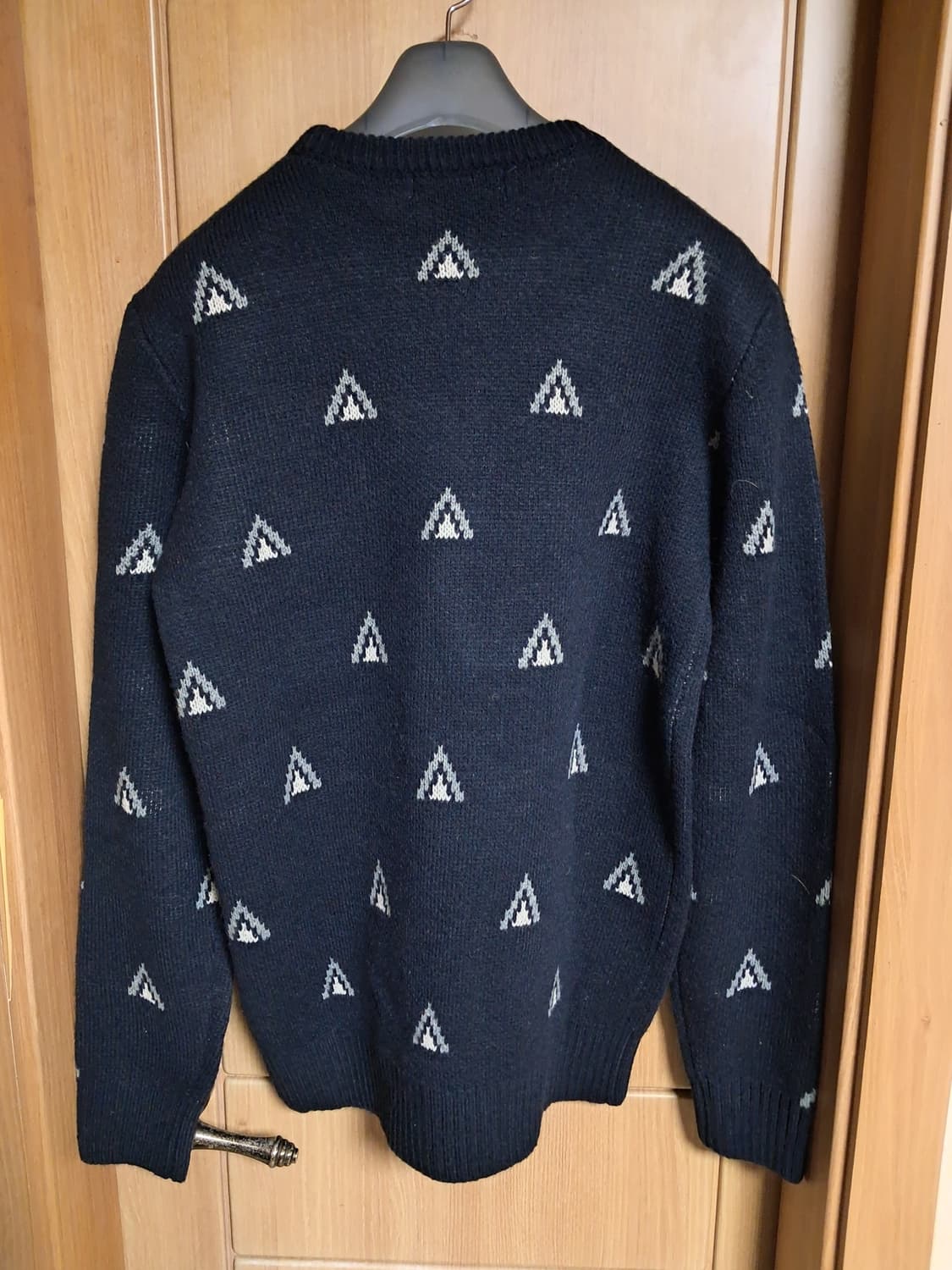 헨어스 니트 맨투맨 남성95 새상품  상품이미지3