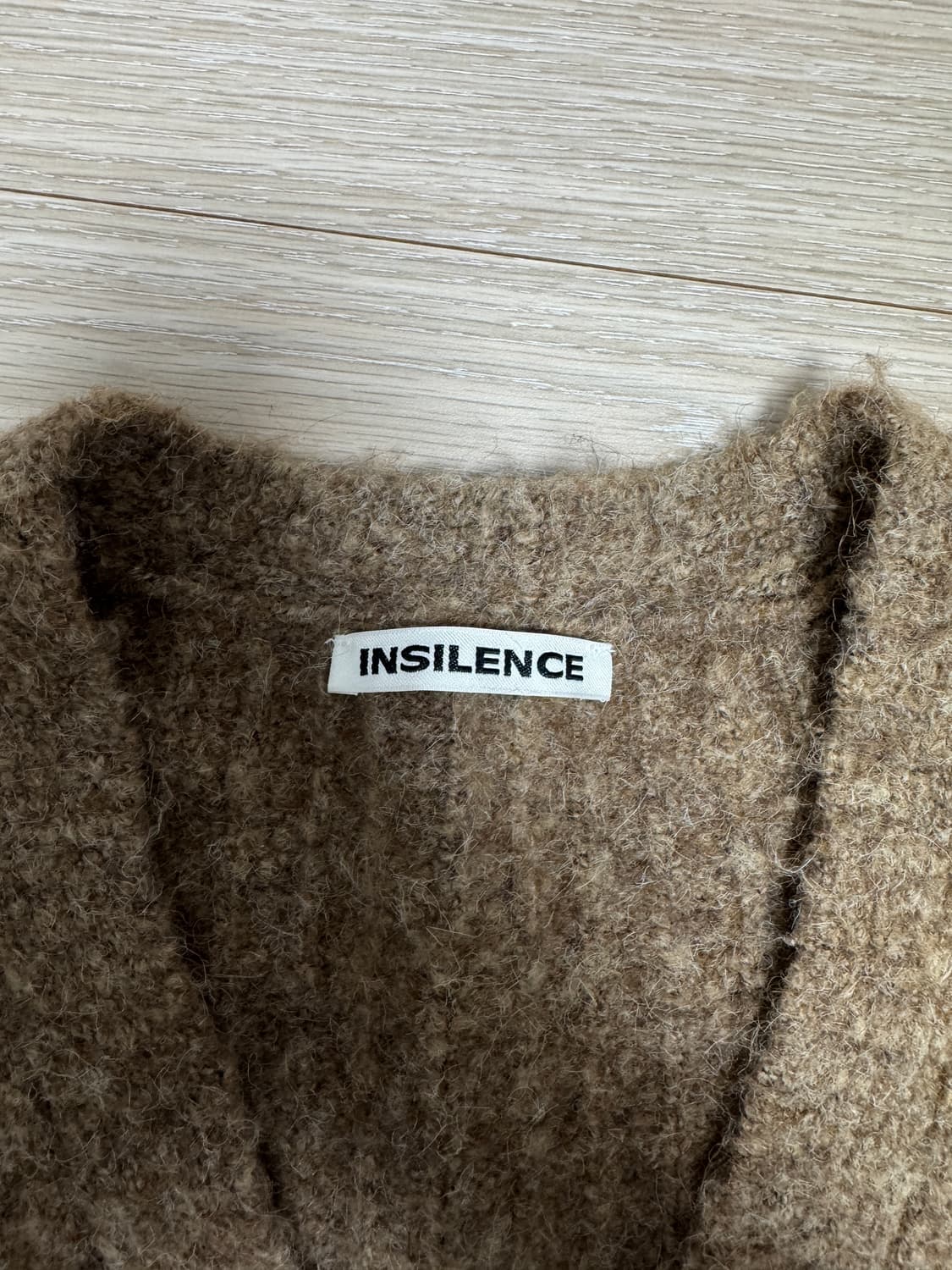 인사일런스 가디건 브라운 M 상품이미지2