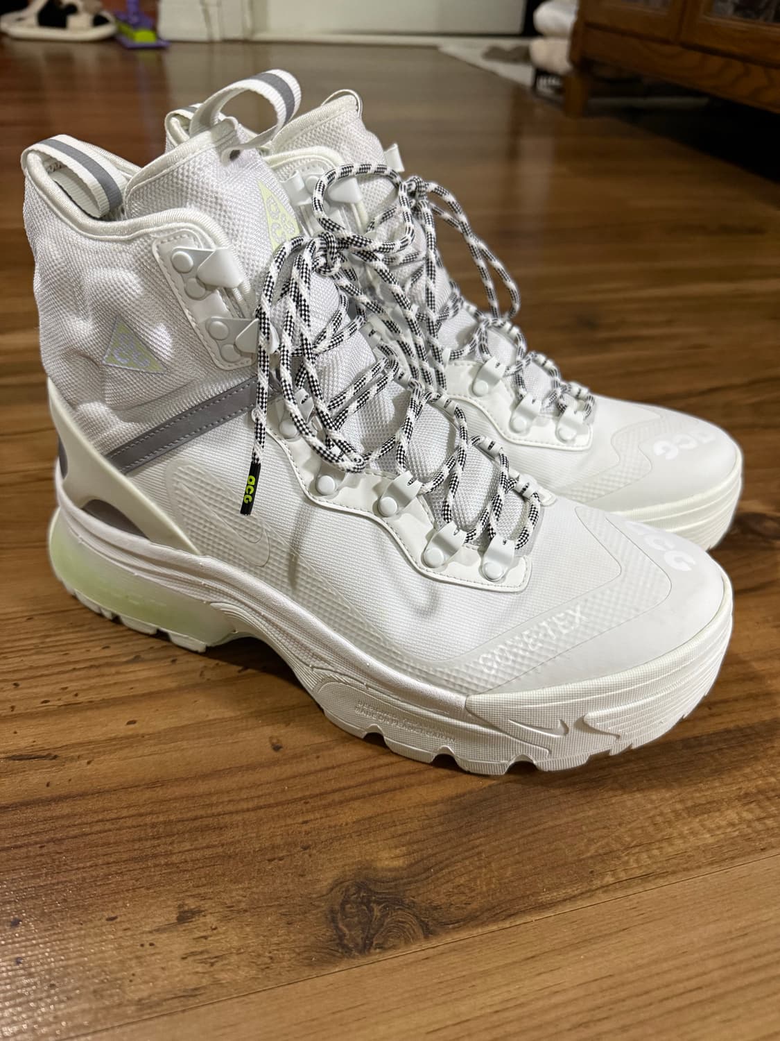 나이키 acg 가이아돔 화이트 275 상품이미지5