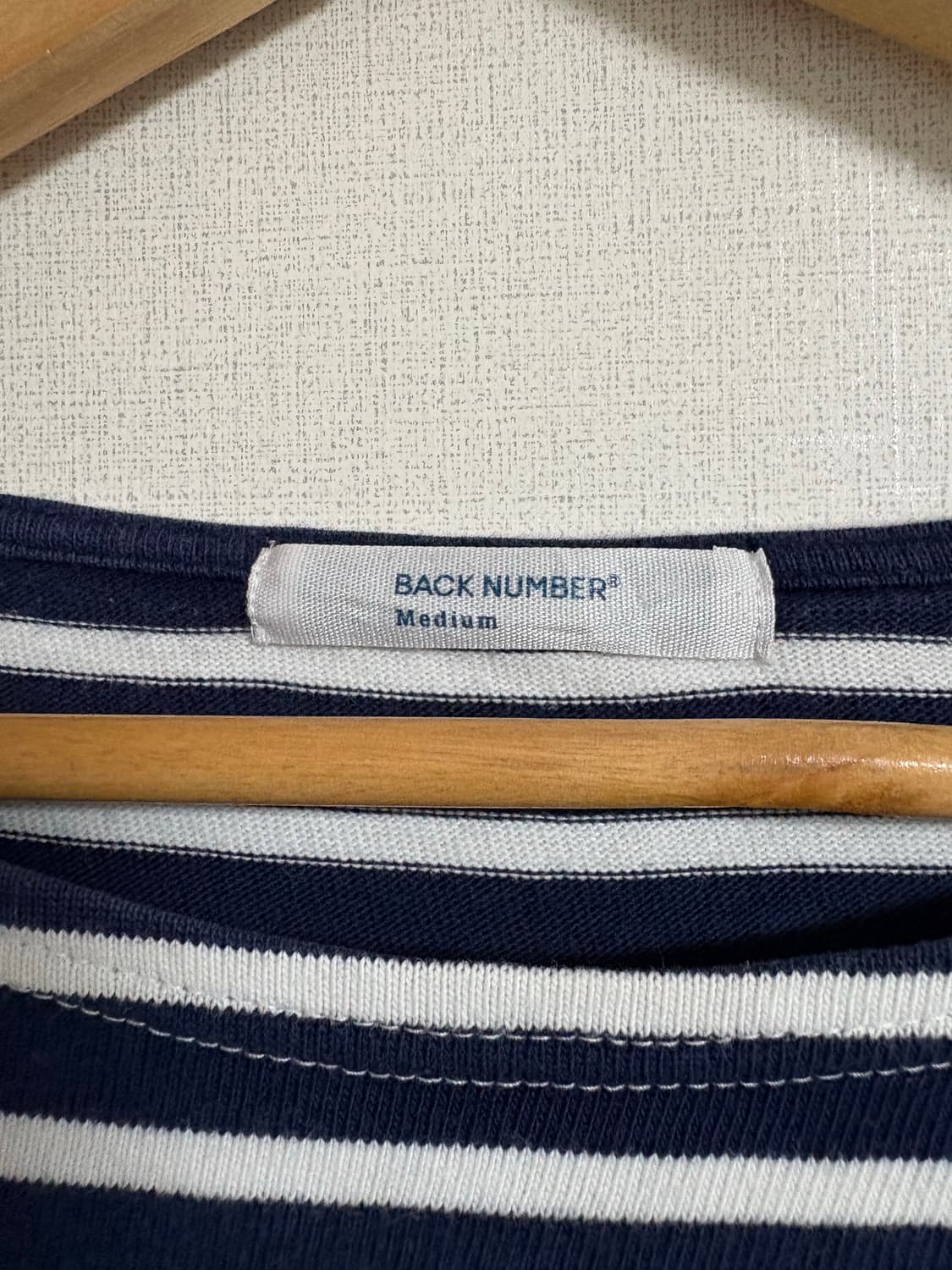 백넘버 보트넥 스트라이프 티 M 상품이미지2