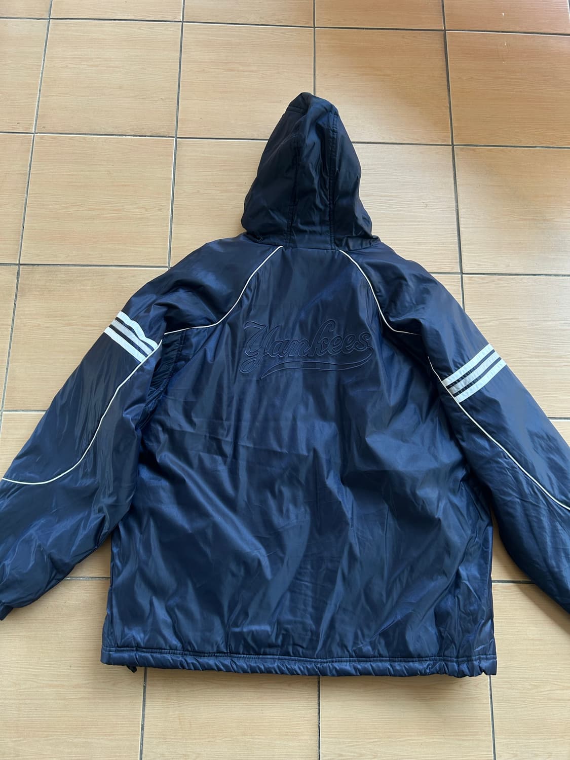 90‘s 아디다스x뉴욕양키스 자켓XXL 상품이미지4