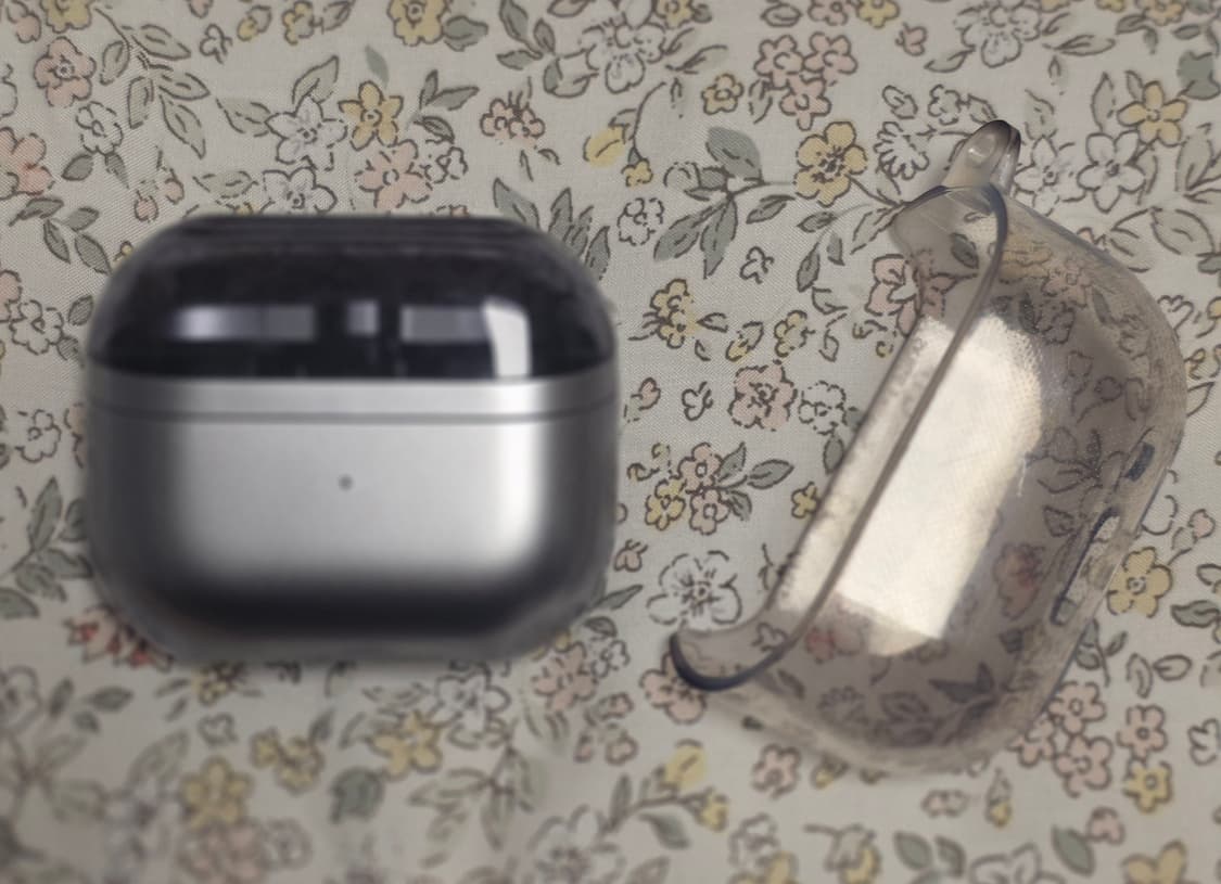 갤럭시버즈3 프로 충전본체 실버 그레이 상품이미지9