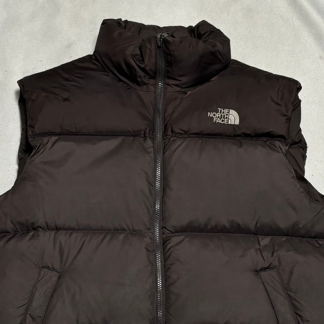 L 노스페이스 1996 눕시 700 브라운 패딩 베스트 상품이미지1
