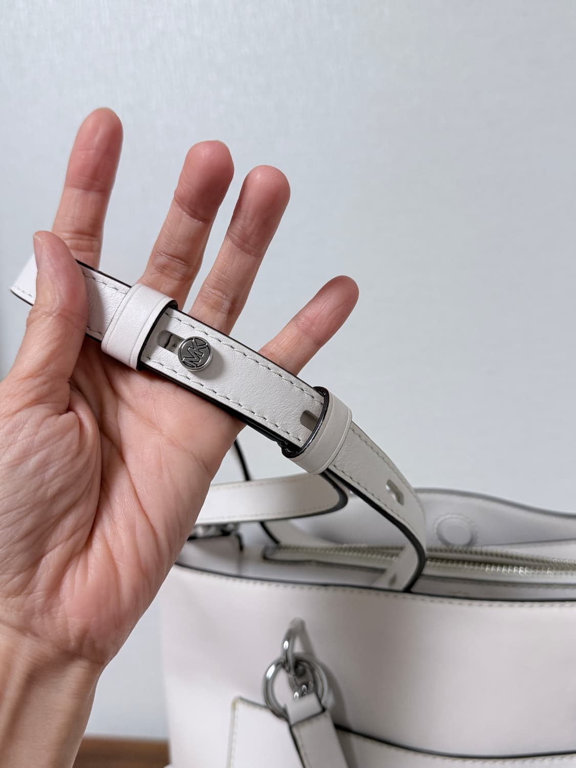 마이클코어 숄더백(화이트) 상품이미지2