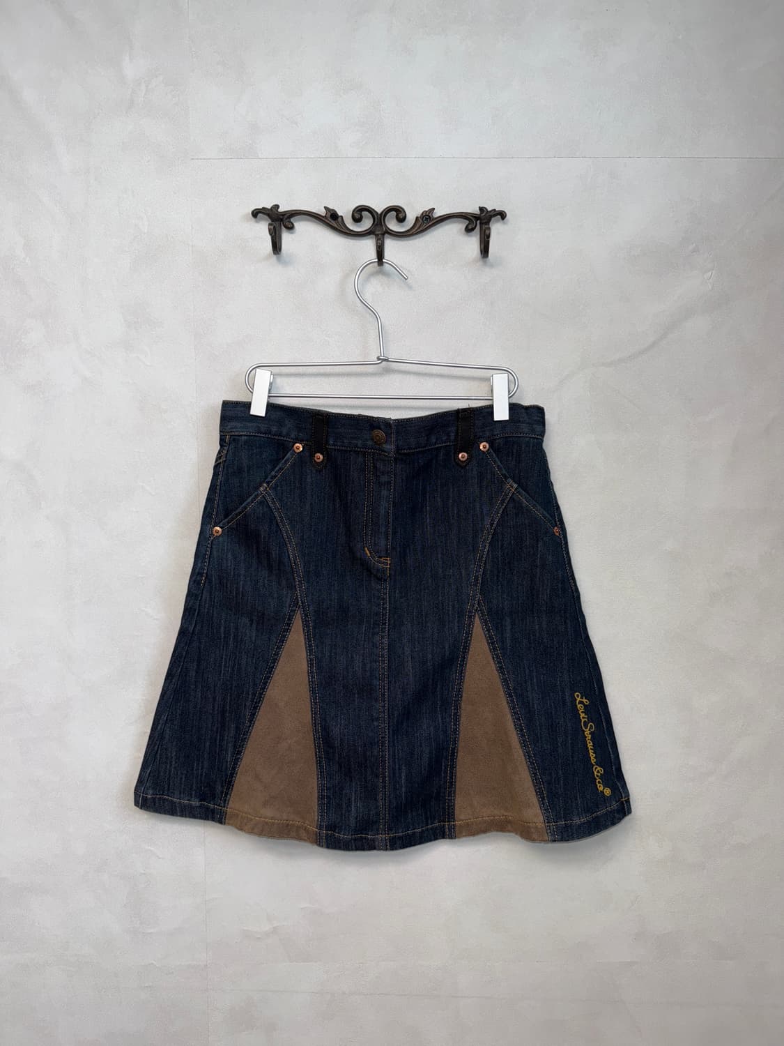 Levi’s red tab raw denim suede pleats sk 상품이미지1