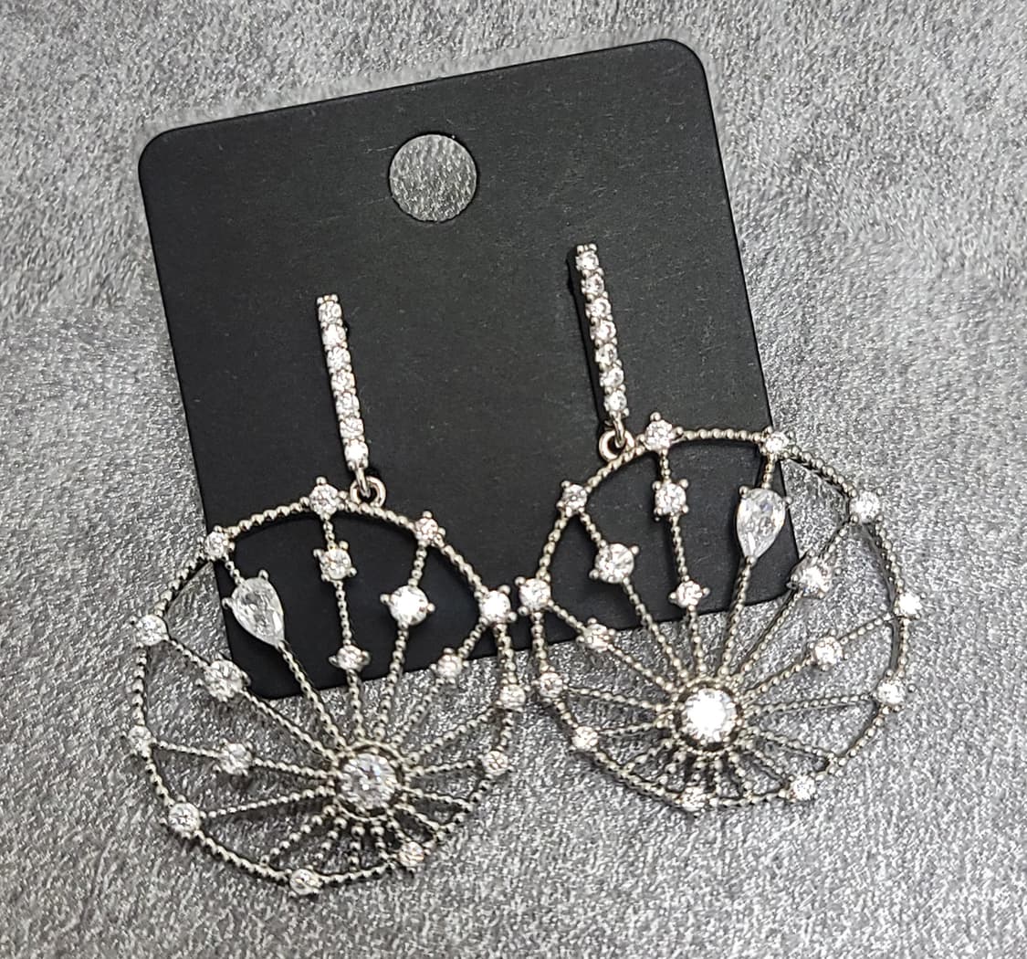 point earrings 상품이미지3