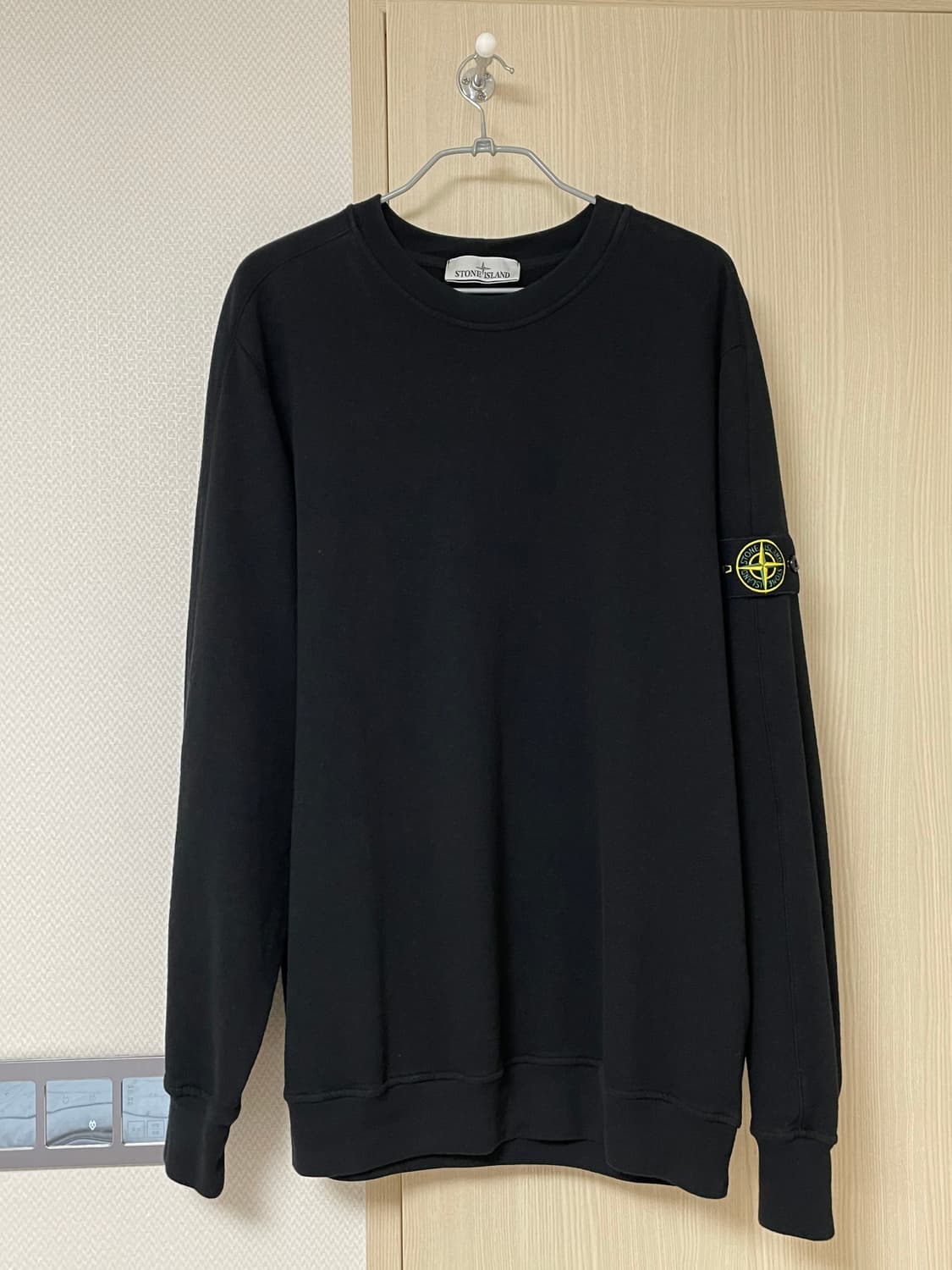 스톤 아일랜드 올드이펙츠 맨투맨 블랙 팝니당 상품이미지1