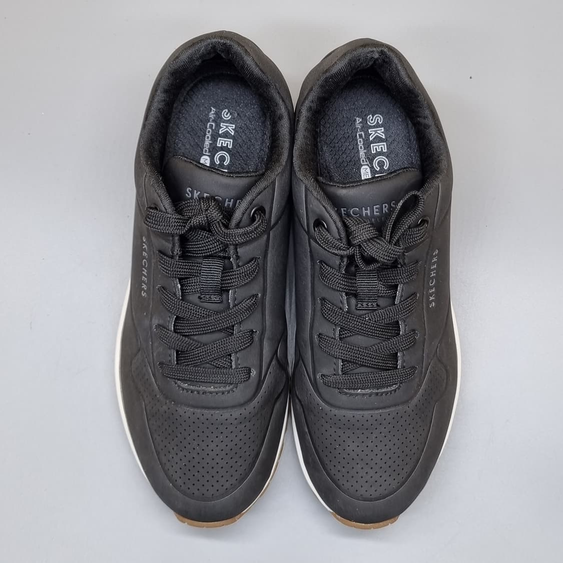 스케쳐스 우노와이드 여성운동화235 상품이미지2