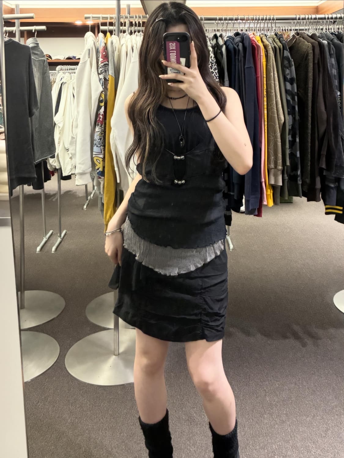 Ruffled Midnight Noir 🪙🖤 상품이미지1