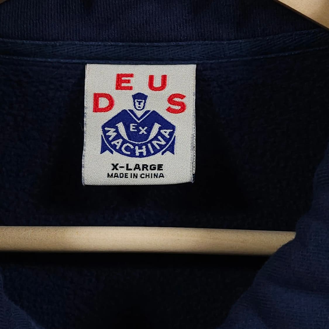 110)DEUS 데우스 엑스마키나 반집업 스웻 맨투맨 네이비 상품이미지5