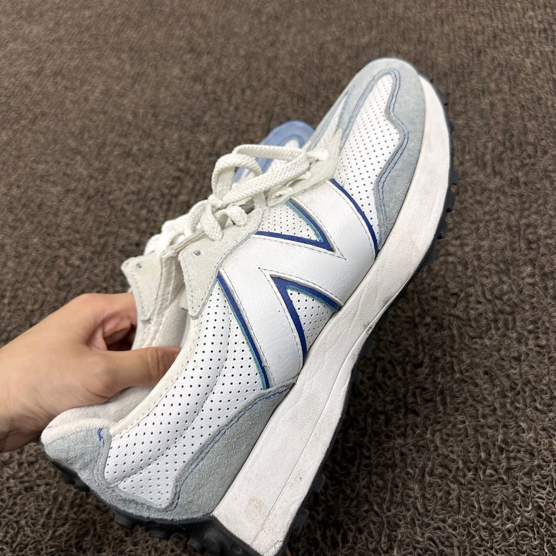 뉴발란스 327 스니커즈 운동화 285사이즈 상품이미지4