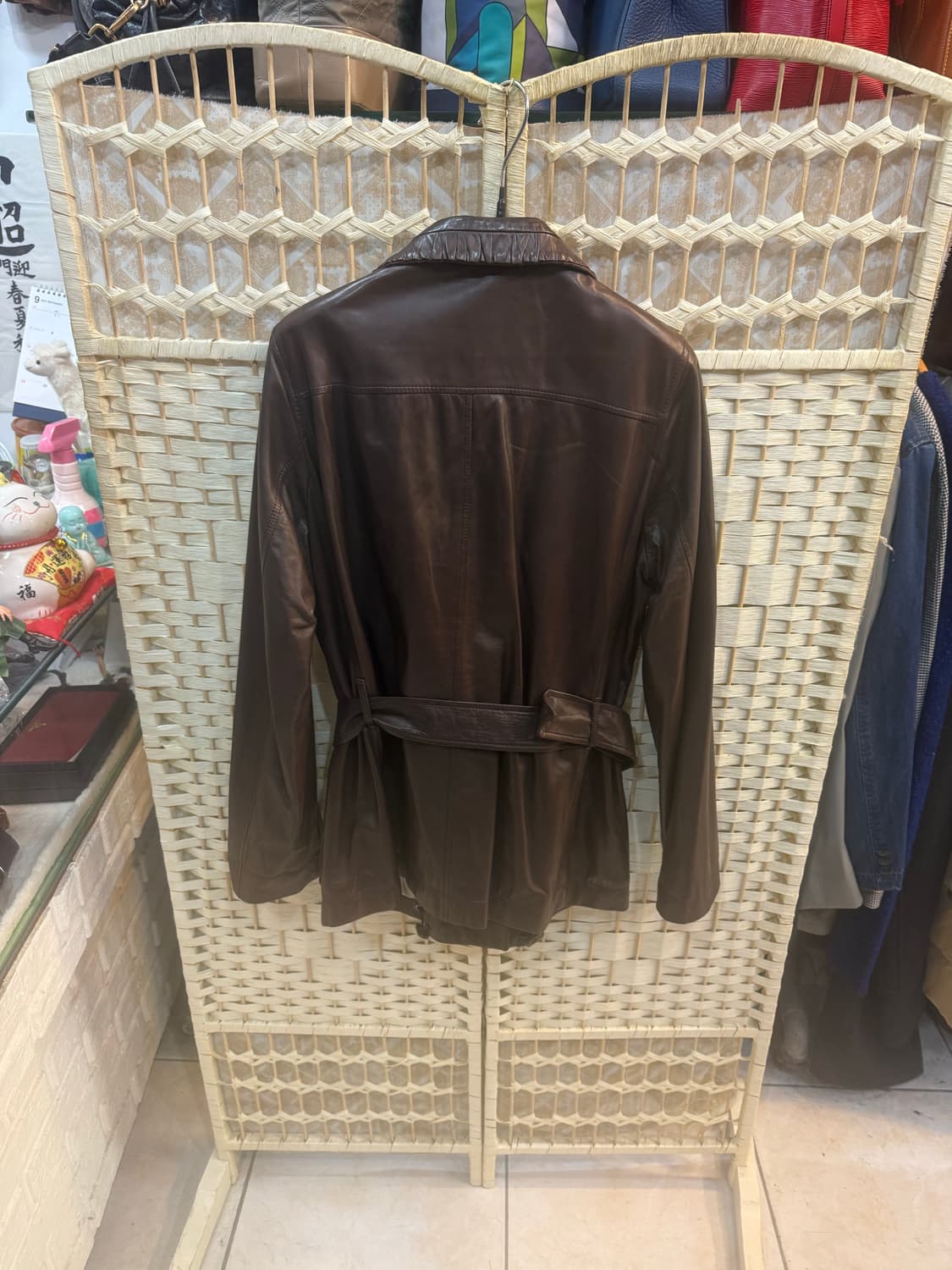 42/66 정품 로로피아나 가죽자켓 팝니다 상품이미지5