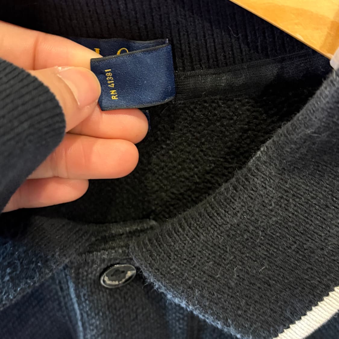 폴로 랄프로렌 커스텀 핏 가죽패치 긴팔 카라티 상품이미지5