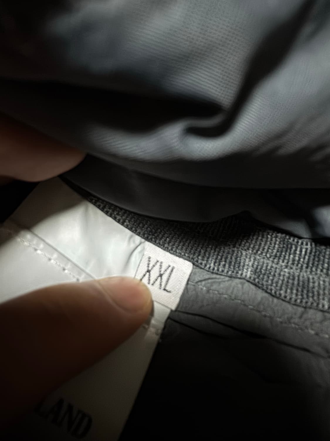 스톤아일랜드 심리스 나일론 패딩 XXL 상품이미지4