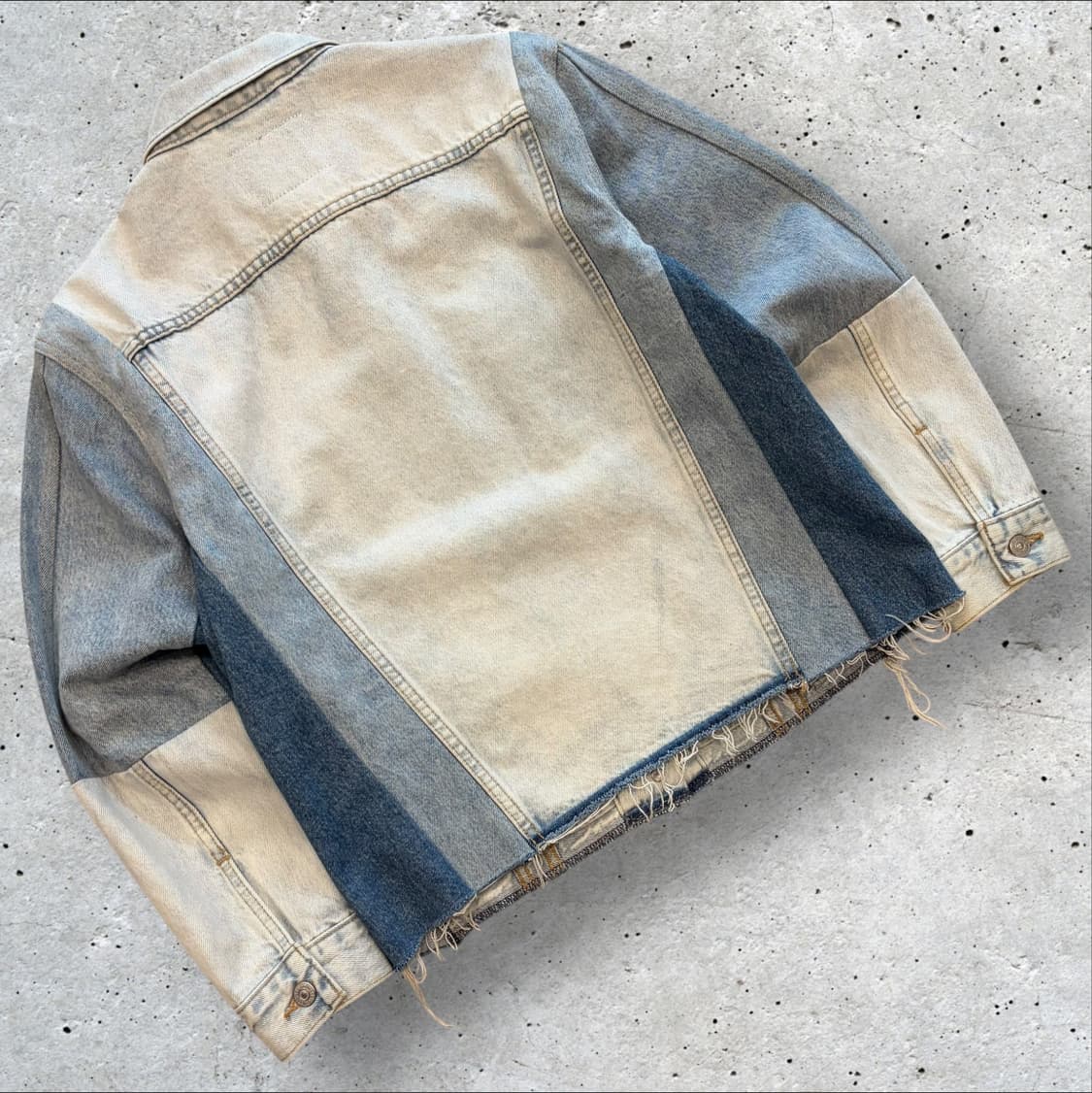 [M] 리바이스 프리미엄 데님 패치워크 트러커 자켓 C430 상품이미지2