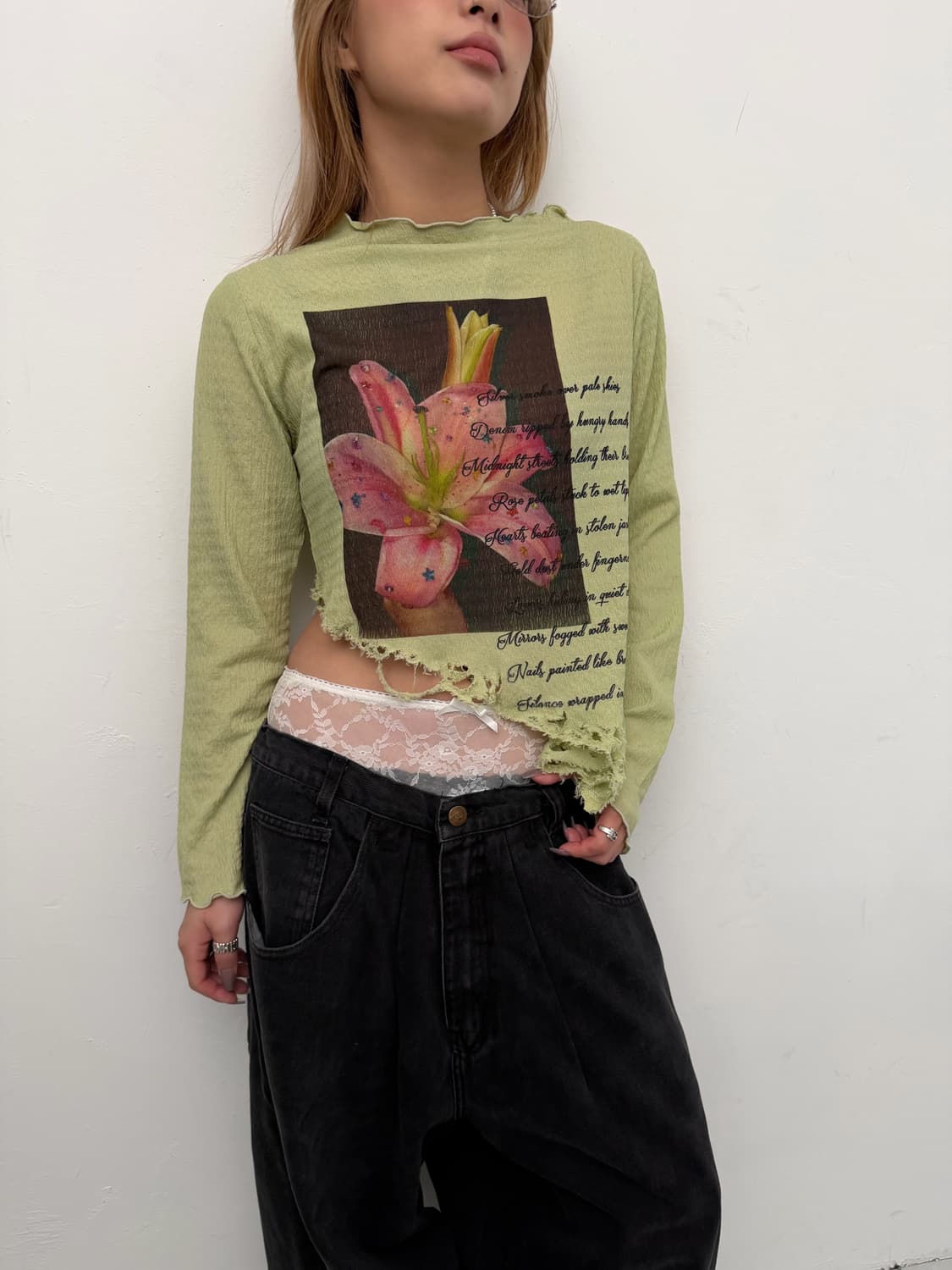 언발 컷아웃 플라워탑  상품이미지2