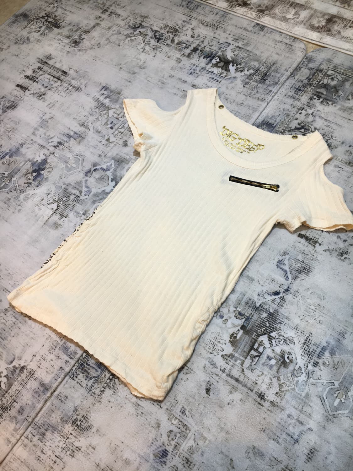 off-shoulder Detail Printing long sleeve 상품이미지8