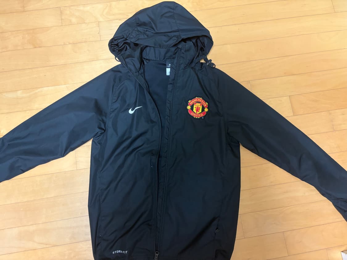 나이키 축구 맨유 바람막이xs 상품이미지1