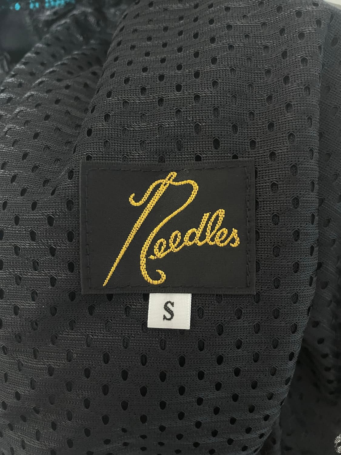 니들스 벨루어 트랙팬츠 블랙 상품이미지3