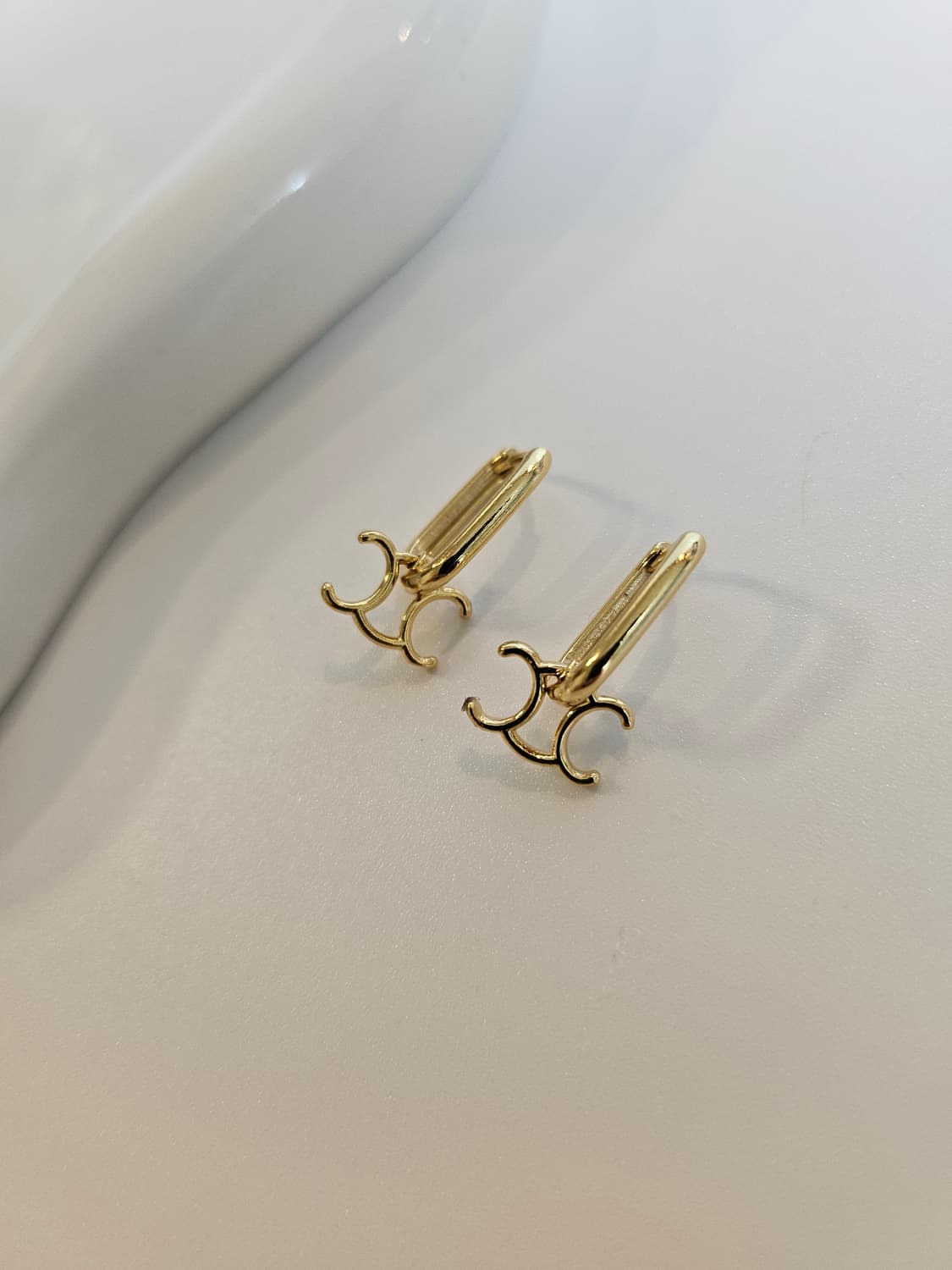 셀린느 트리오페  사각 원터치 귀걸이 금장 상품이미지1