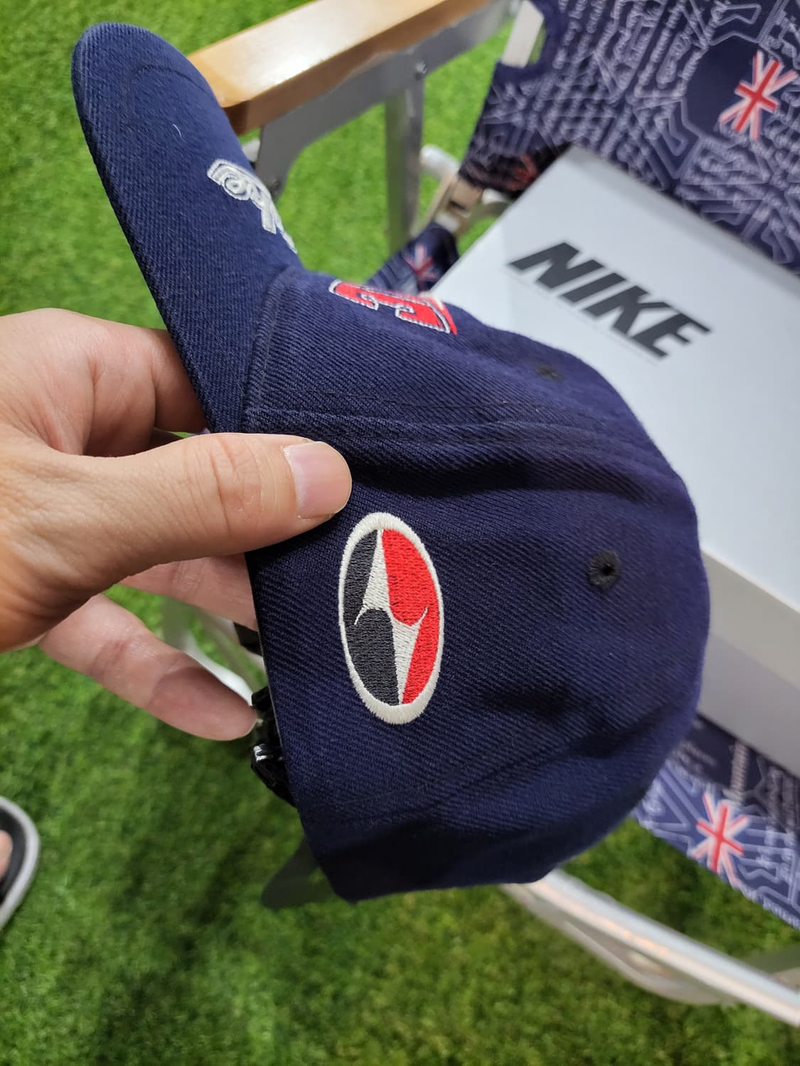 나이키 올드스쿨 빅로고 모자 프리 상품이미지2