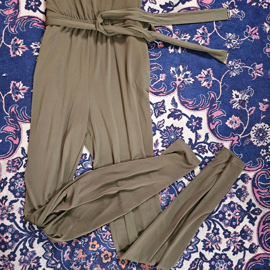 마이클코어스 카키 골든 숄더 포인트 레이온 점프수트 Free 상품이미지9