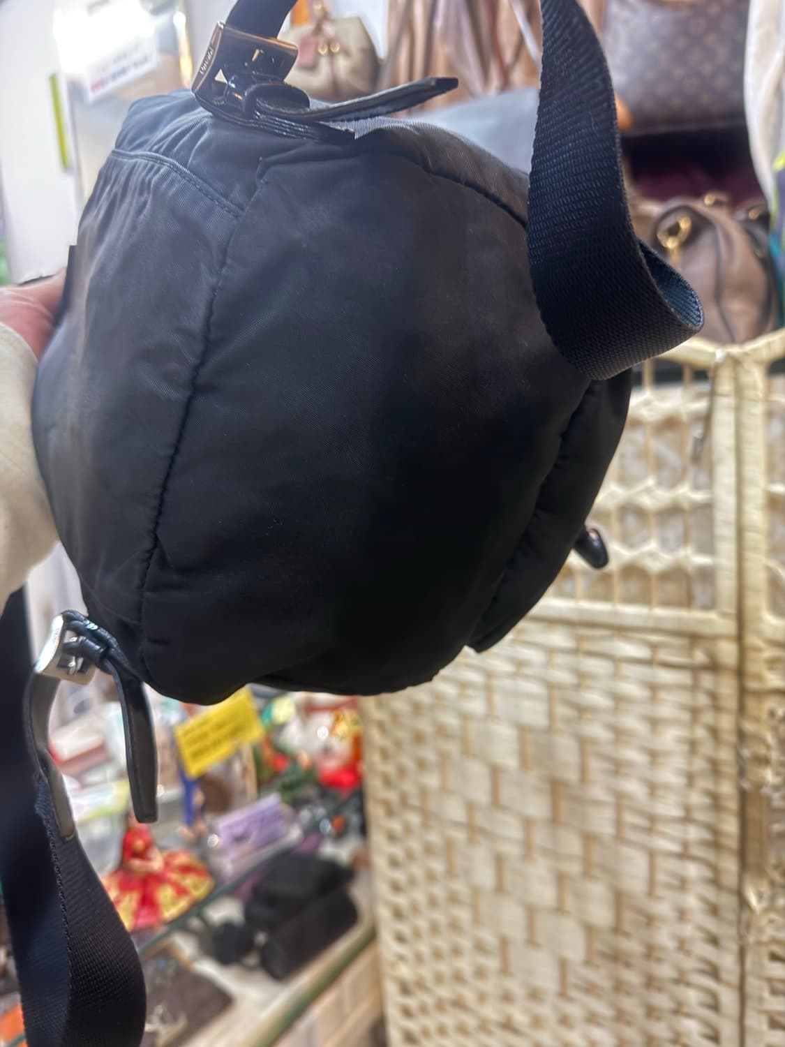 정품 프라다 나일론 원포켓 백팩 팝니다 상품이미지6