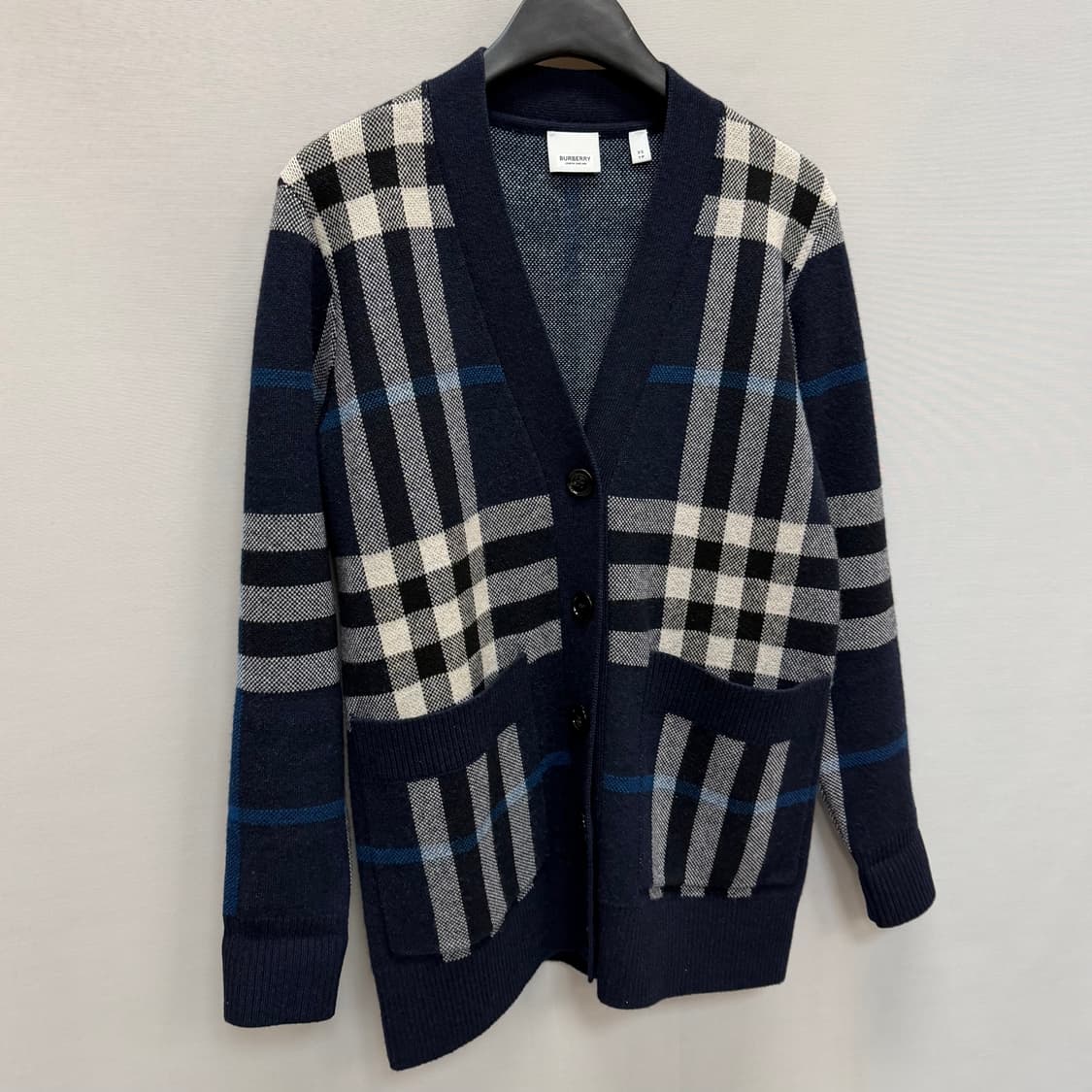 버버리 체크 울 캐시미어 오버사이즈 가디건 ( 95 ) 상품이미지2