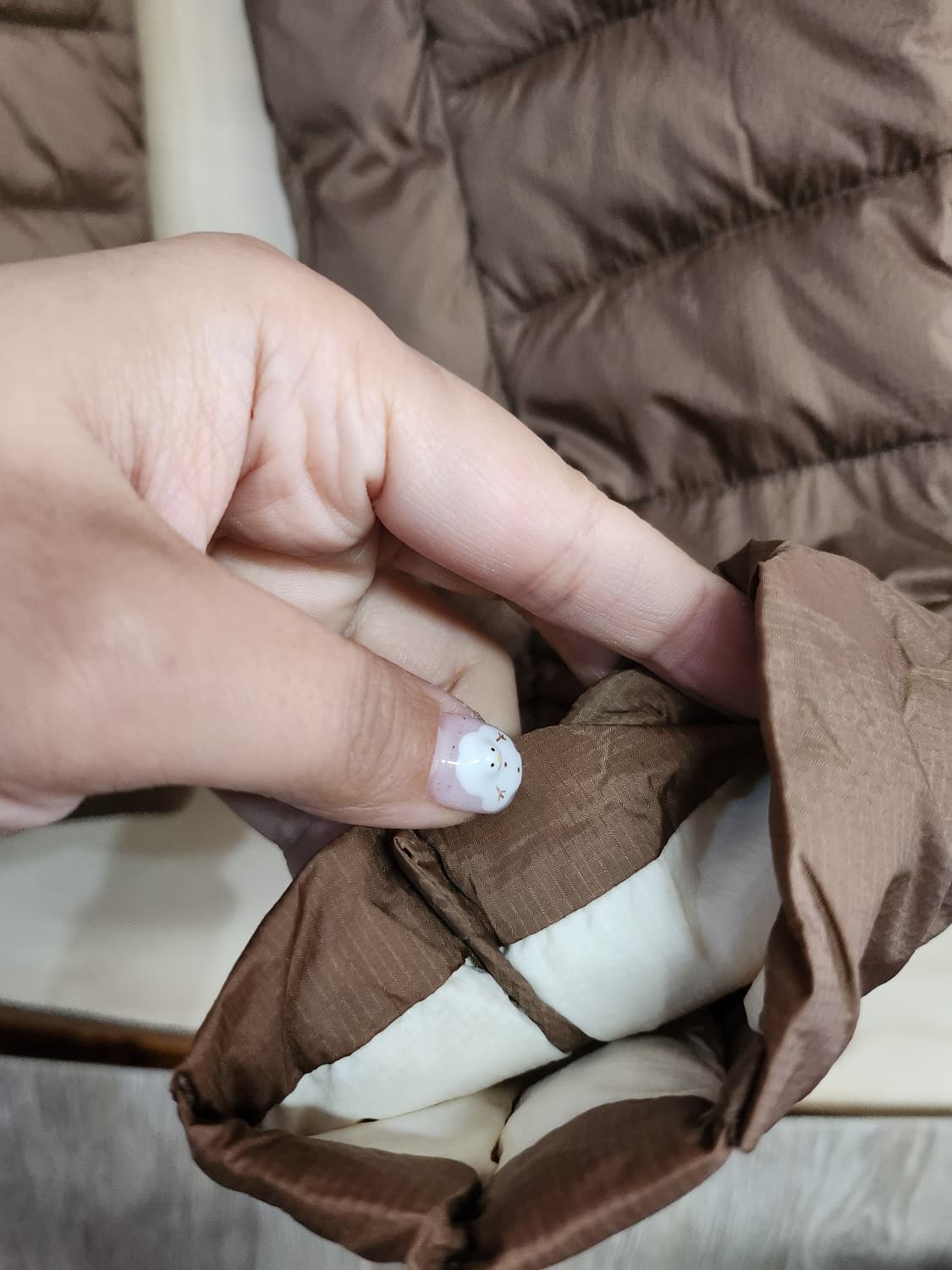 425) 사파디 덕다운 경량패딩 상품이미지5