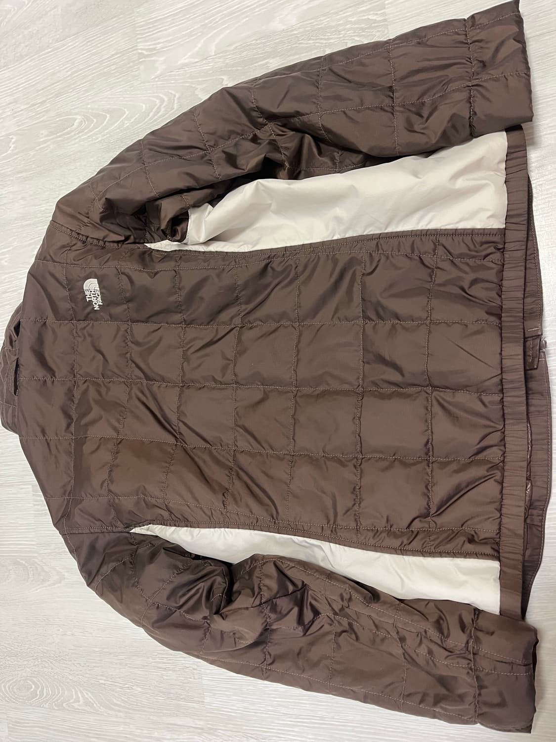 노스페이스 퀄팅 경량점퍼 여성M 상품이미지2