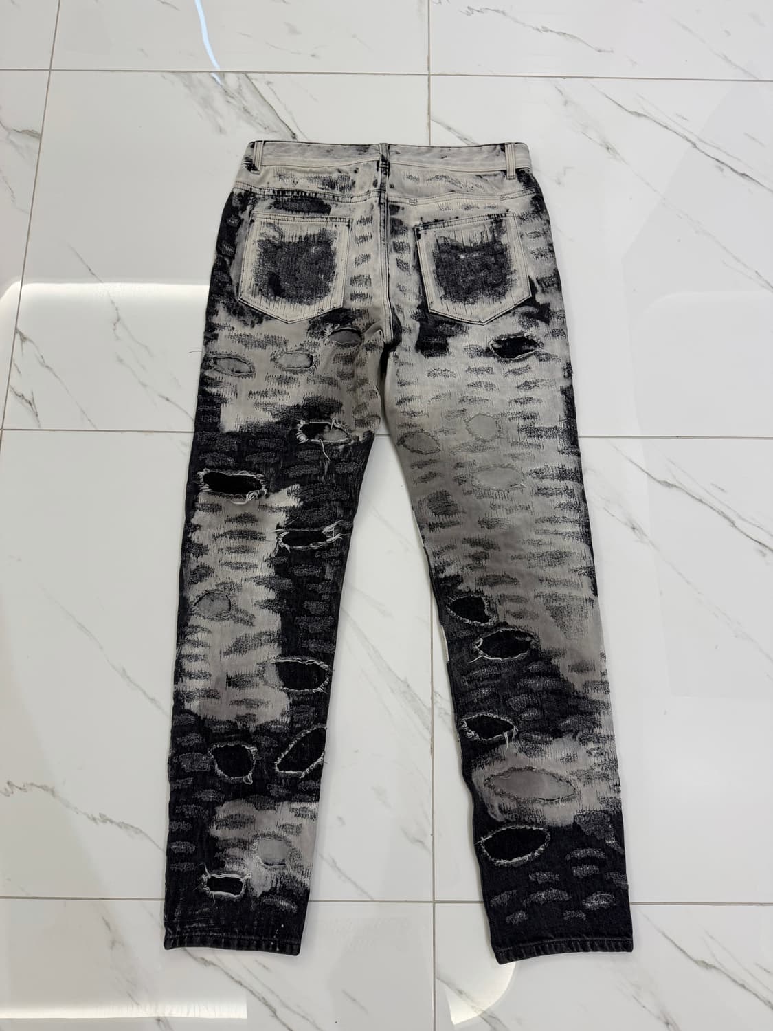 지방시 립 앤 리페어 데님팬츠 상품이미지2