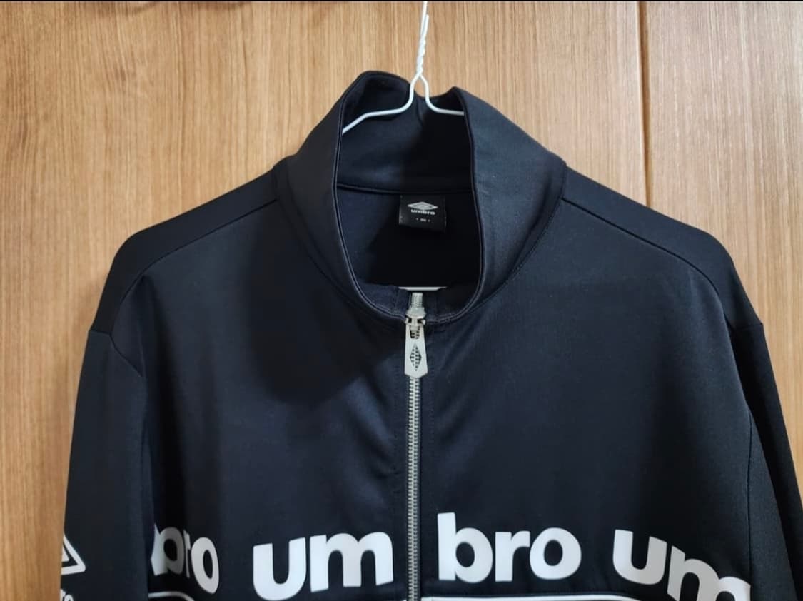 (100)엄브로 트레이닝복 세트 상품이미지2