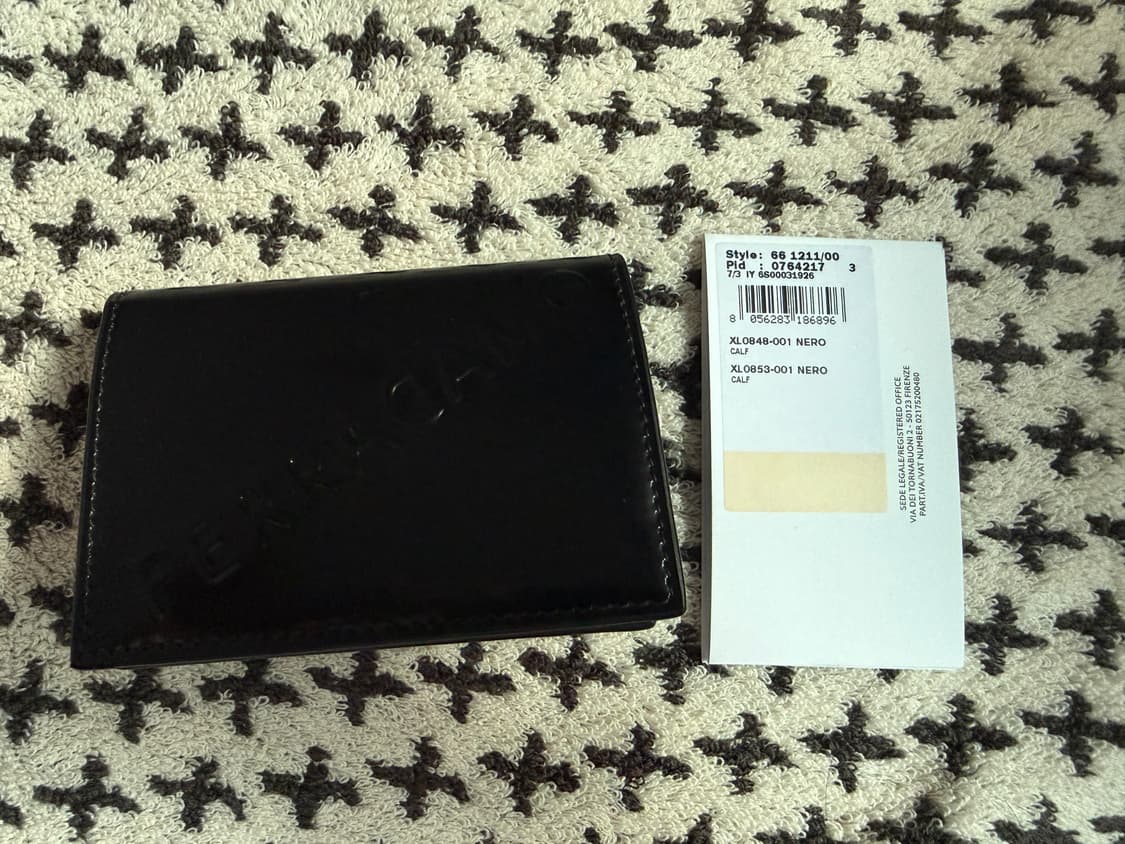 페라가모 블랙 카드지갑☆새제품 풀박스 상품이미지4