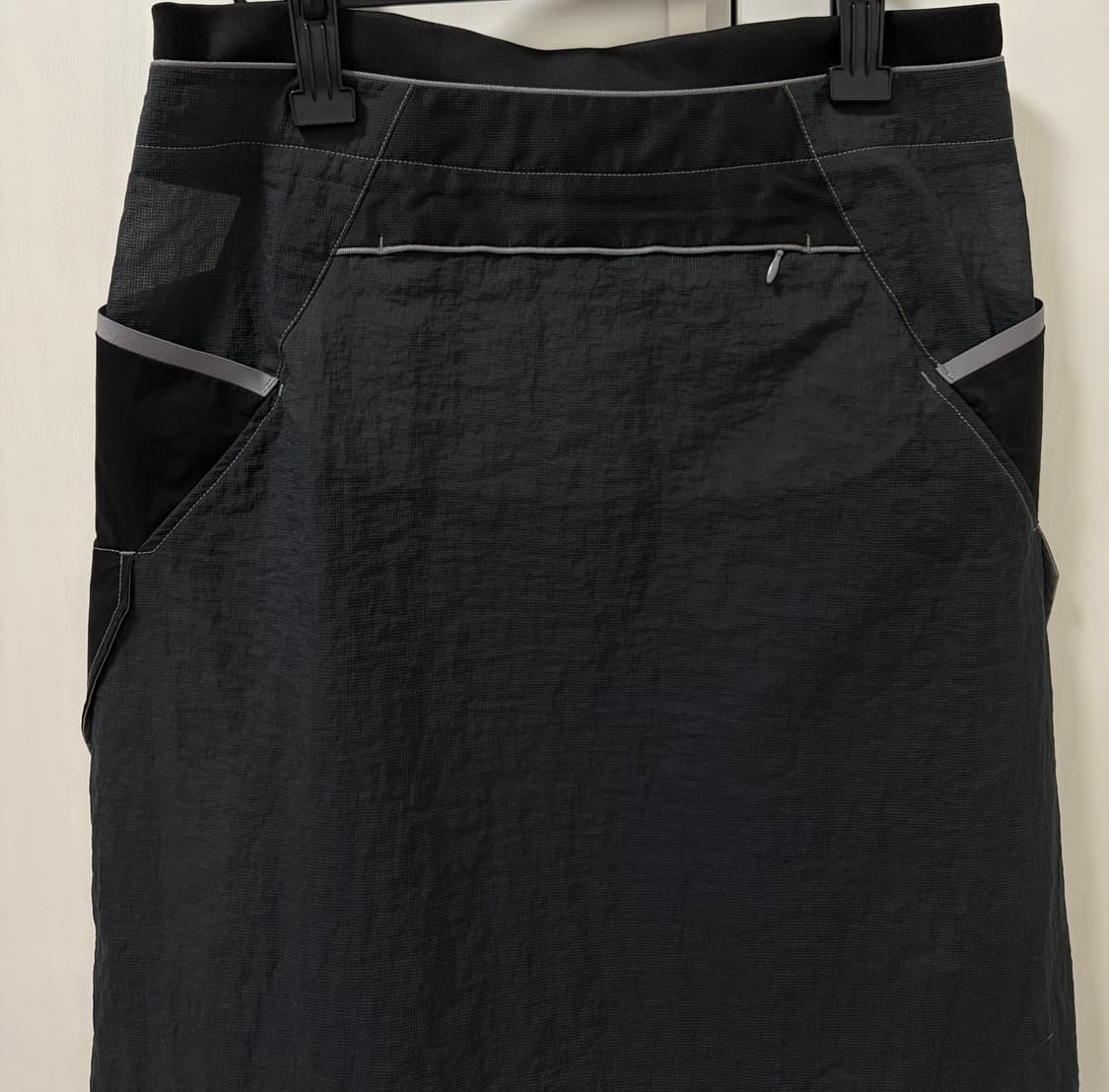 Hyein Seo ' Black Cotton Midi Skirt 상품이미지9