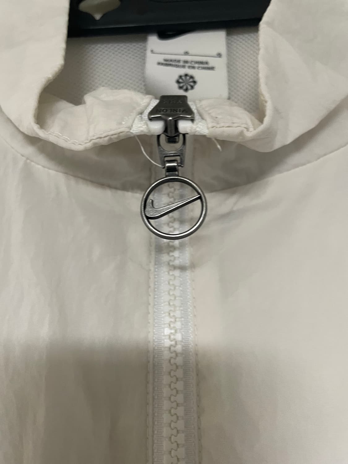 나이키 바람막이 L 상품이미지3