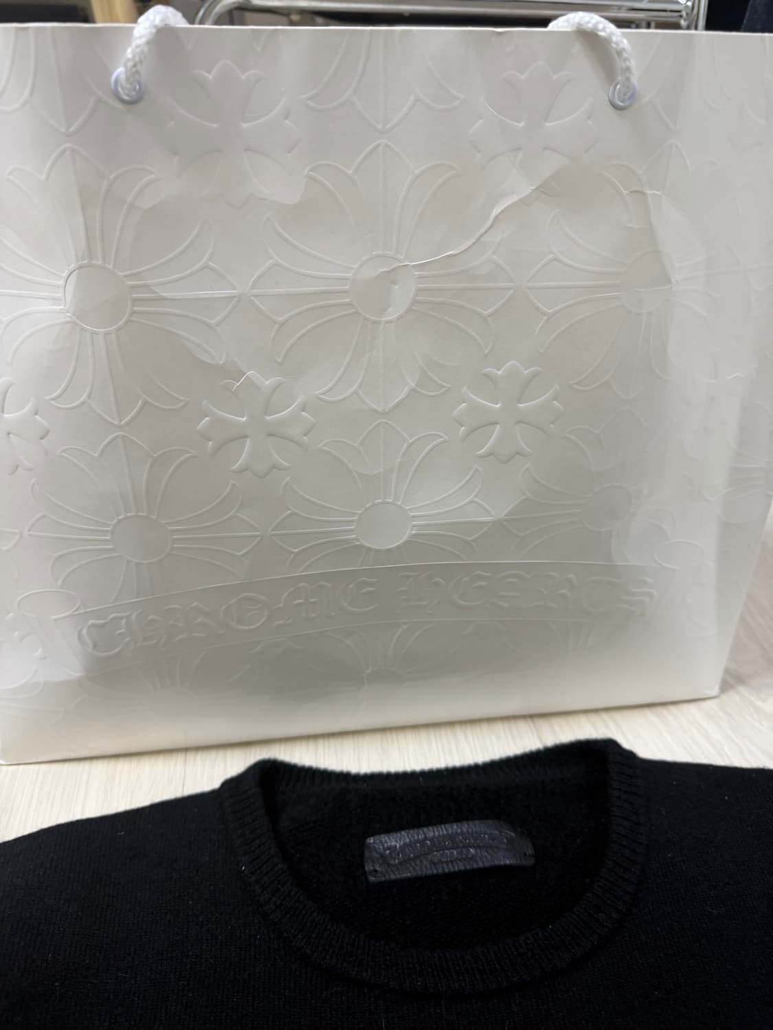 크롬하츠 화이트 자수 블랙 니트 XL 상품이미지7