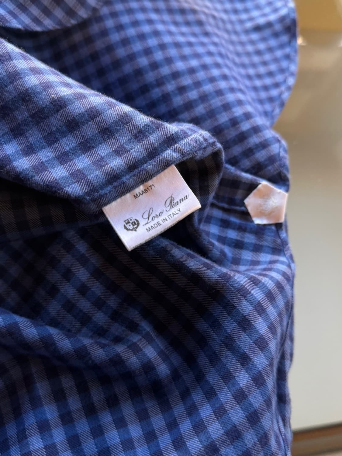 로로피아나 버튼다운 셔츠 100 상품이미지10