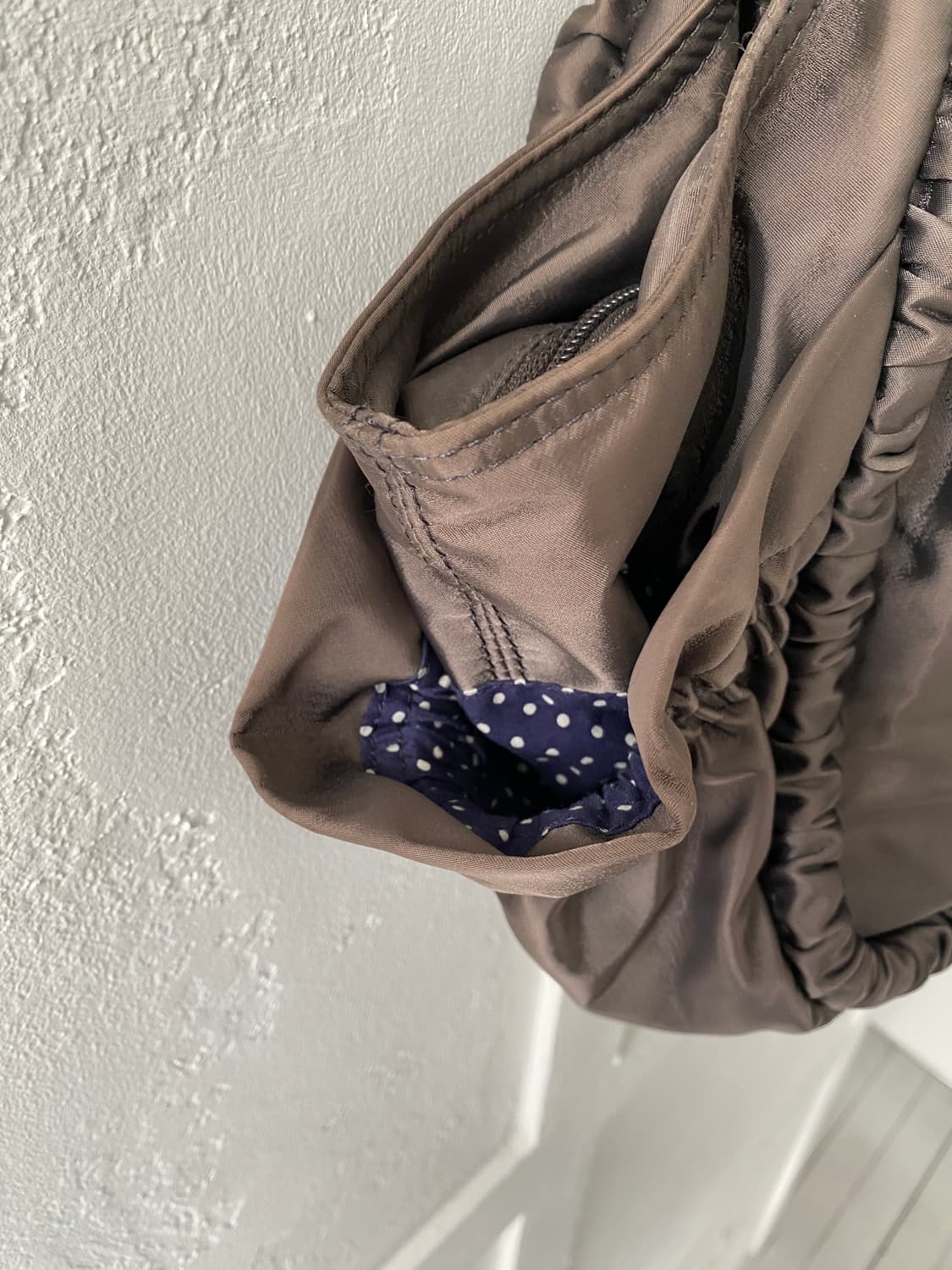 [Y’saccs] 셔링 토트백 상품이미지7