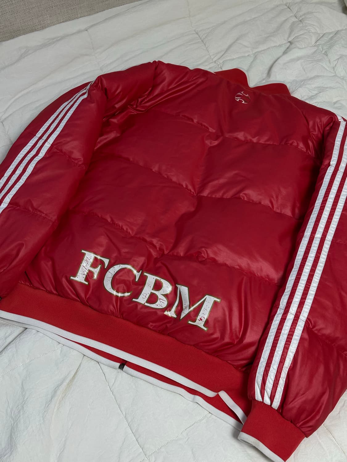 아디다스 바이에른 뮌헨 FC 오리털 패딩 다운 라지 상품이미지2