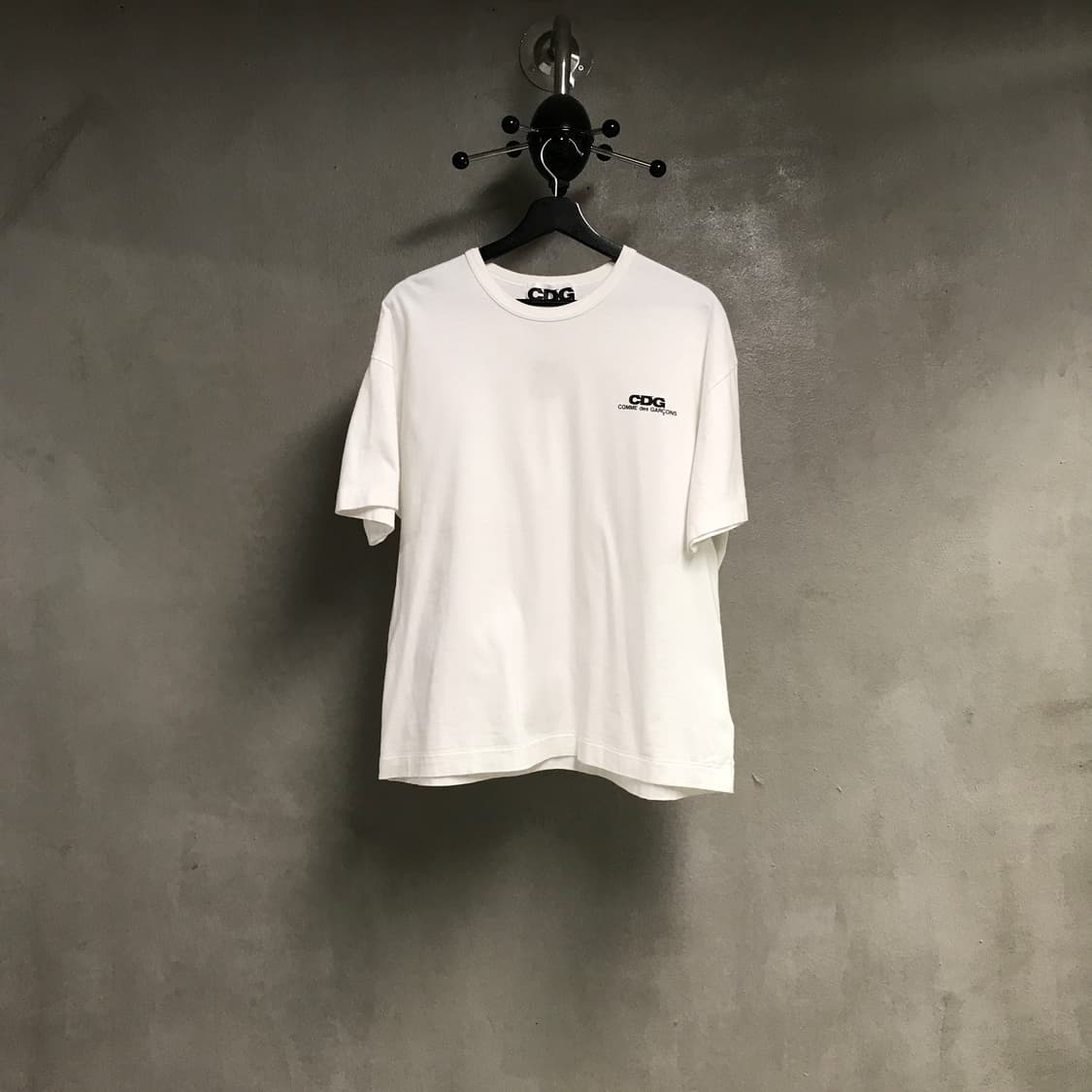 꼼데가르송 CDG 화이트 반팔 티셔츠 S 상품이미지1